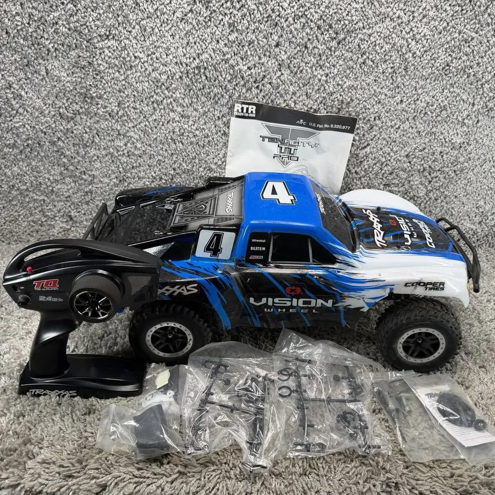 Traxxas Slash 2WD Short Course RC Truck Vision Wheel 2.4GHz RTR w/ Box Extras